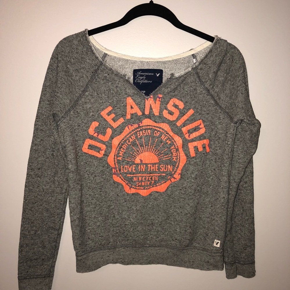 American Eagle crew sweatshirt