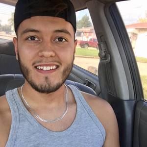 Meet your Posher, Eli