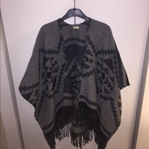 Hollister sweater poncho - size M/L