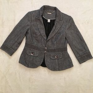 White House Black Market WHBM cropped blazer
