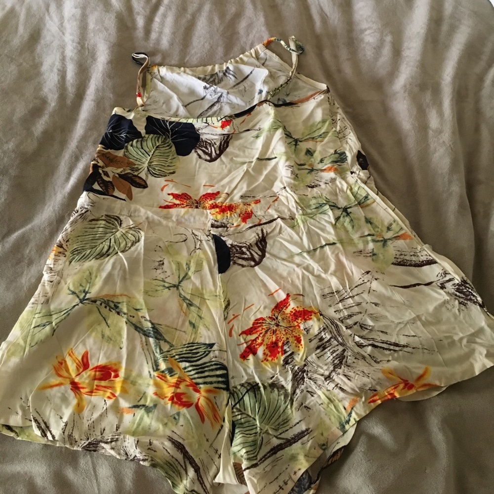 Romper - Picture 7 of 8