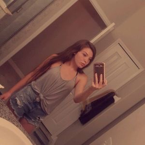 Meet your Posher, Destiny