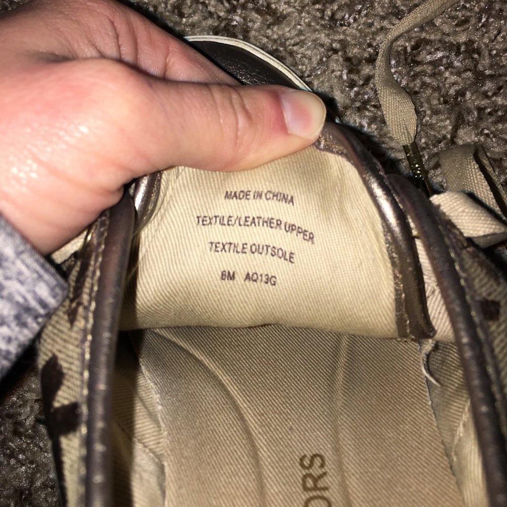 Michael Kors Sneakers - Picture 4 of 7