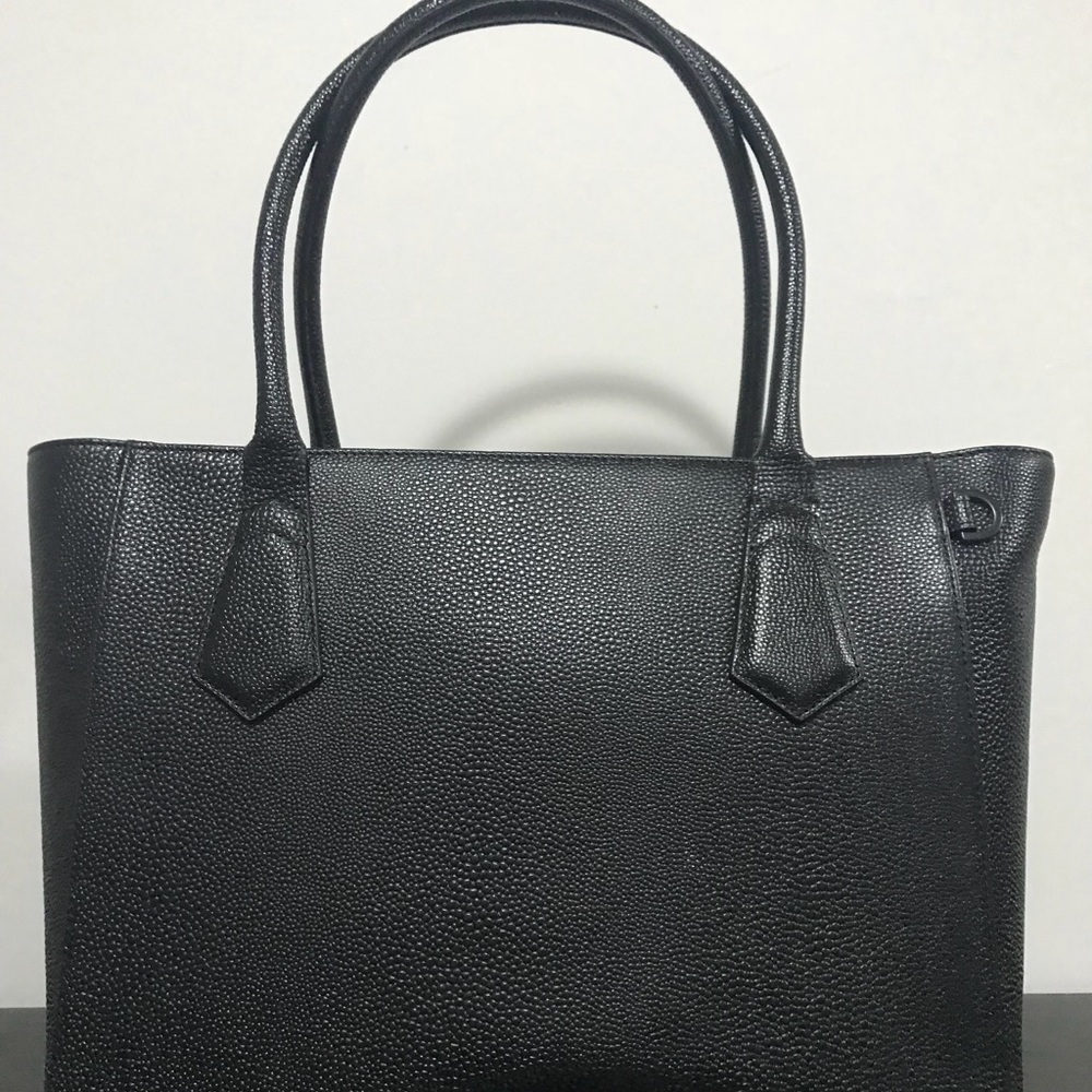 Dagne Dover classic tote in black leather