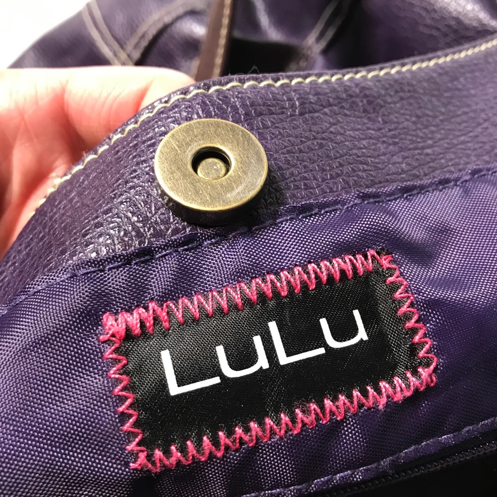 Lulu's faux leather plum purple hobo purse - Picture 3 of 5