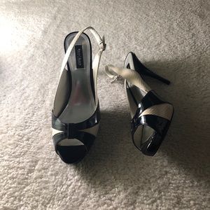✔️White House Black Pumps
