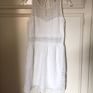 White lace dress
