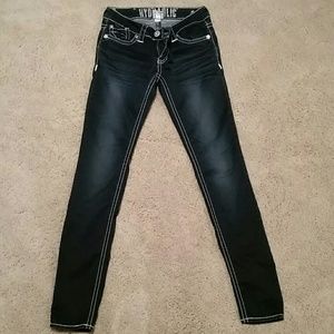 Hydraulic jeans