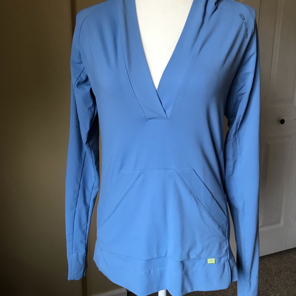 Sugoi Breathable Deep V-Neck Hoodie