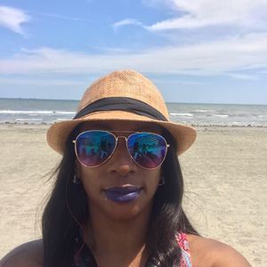 Meet your Posher, Katrina