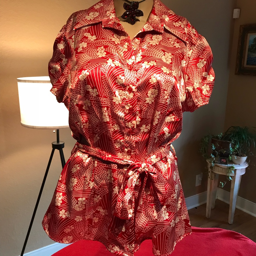 Dress Barn polyester blouse large
