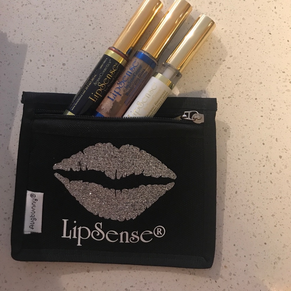 LipSense bundle w free bag!
