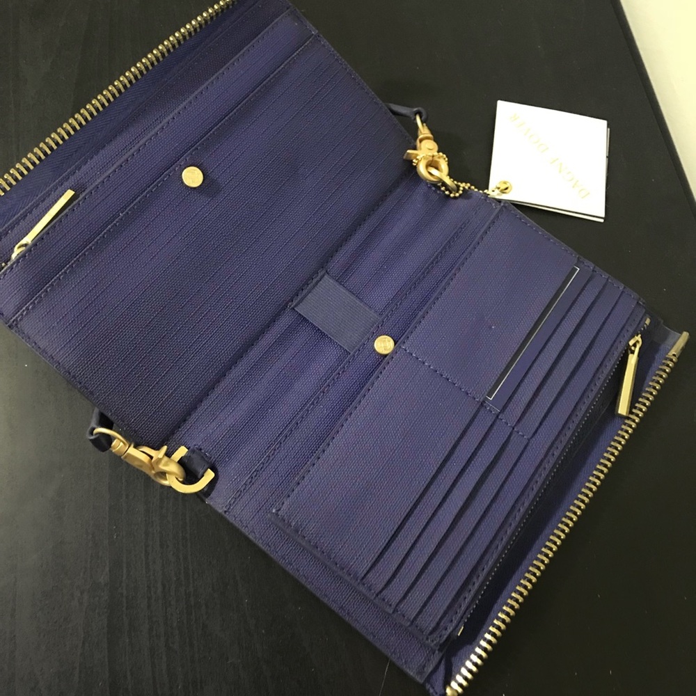 Dagne Dover clutch wallet