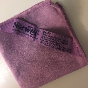Norwex makeup removing cloth