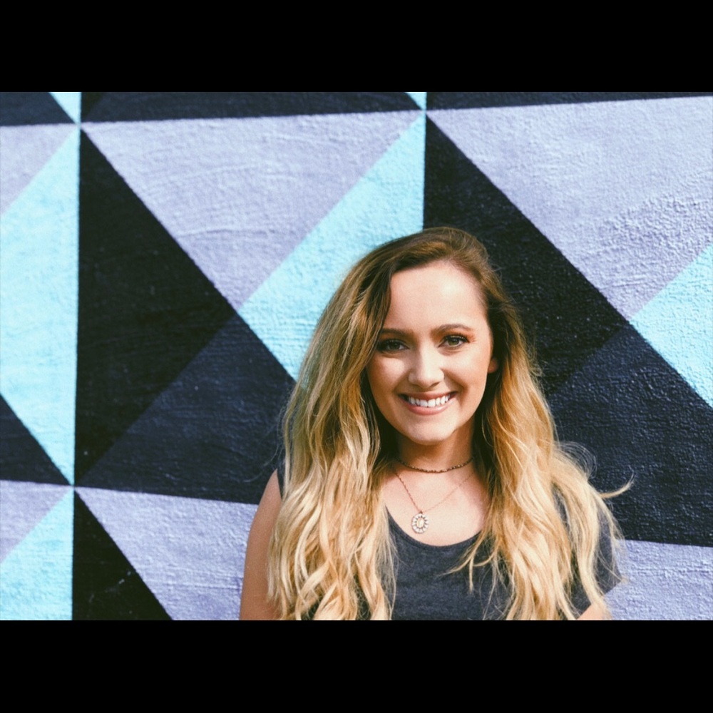 Meet your Posher, Sarah