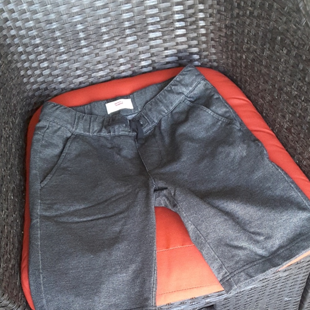 Youth shorts with draw string