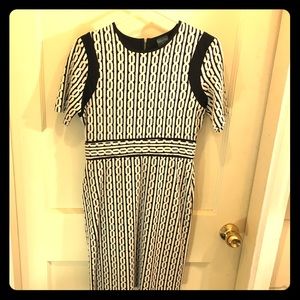 Black and white size 4 wear to work dress