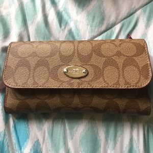 Coach wallet