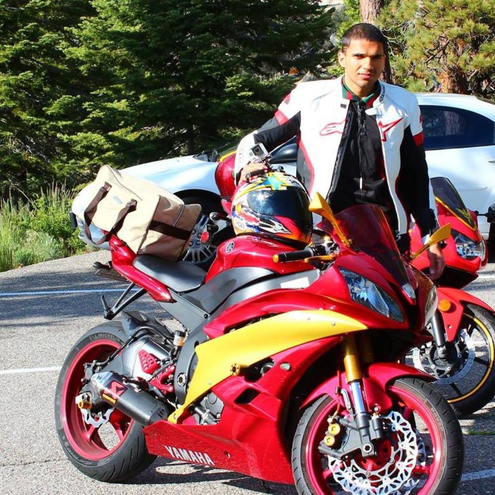 Meet your Posher, Tahir