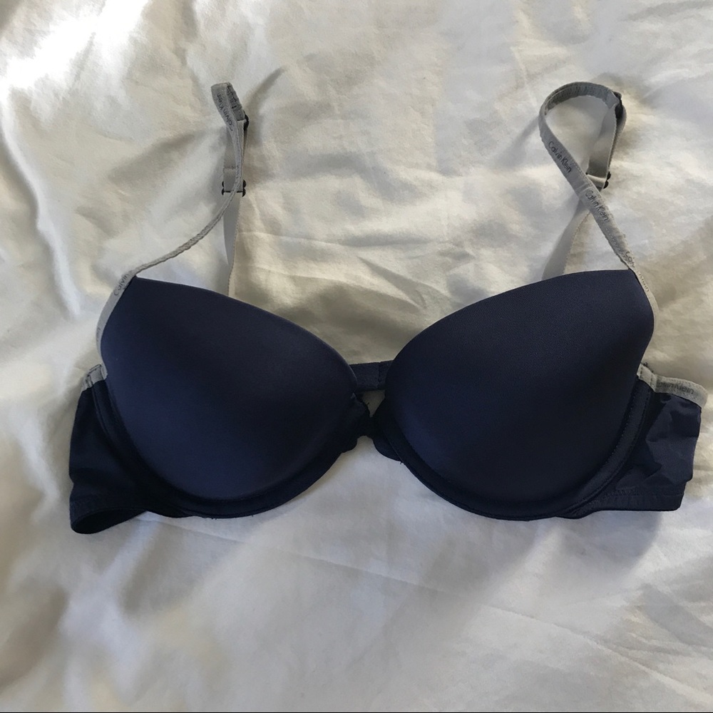 🎁Calvin Klein Padded bras.