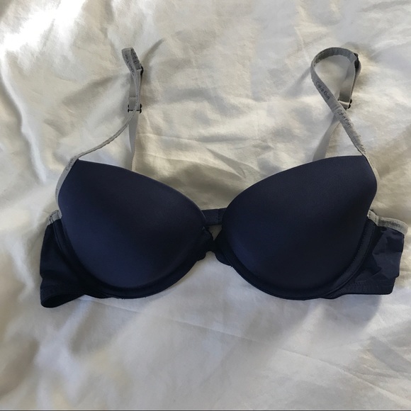 🎁Calvin Klein Padded bras. - Picture 1 of 3