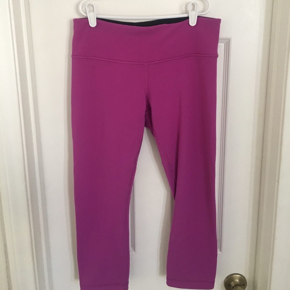 Wunder Under Lululemon Crops