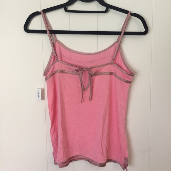 🛍 Pink silky tank top - Picture 7 of 8