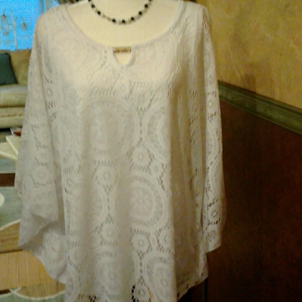 White laced blouse