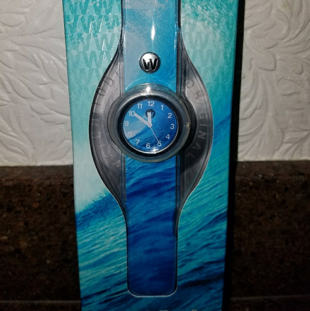 Slap Watch Ocean Waves