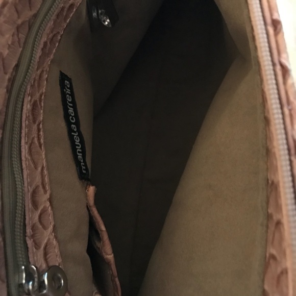 FISH SCALE CLUTCH! A must have ladies! - Picture 5 of 8