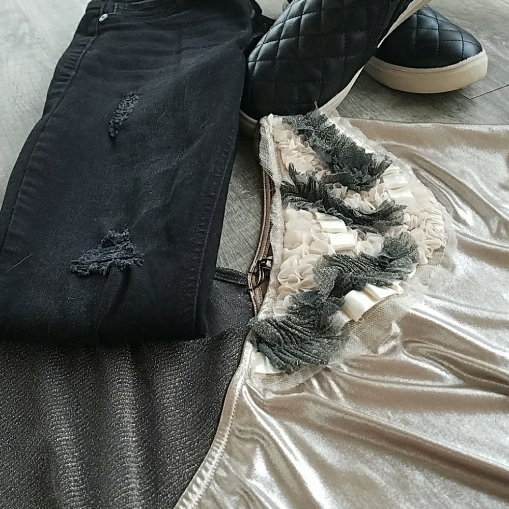 BUCKLE //BKE Boutique  Top