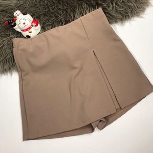 Nude mini shorts