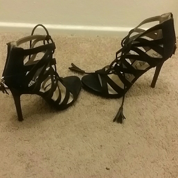 Strap up high heels - Picture 4 of 4