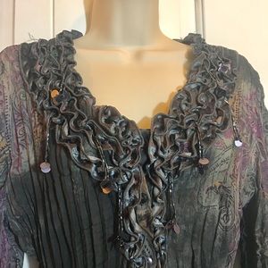 Unique Top with Exquisite detailing
