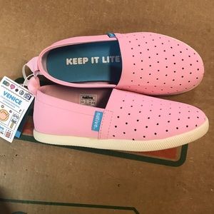 BNWT Natives size 12