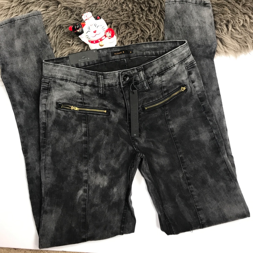 Moto style skinny pants