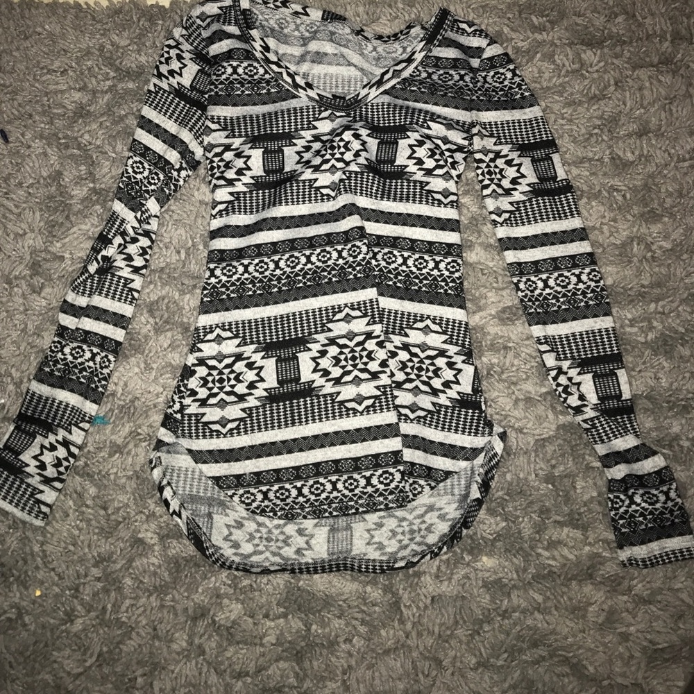 Rue 21 long sleeve shirt