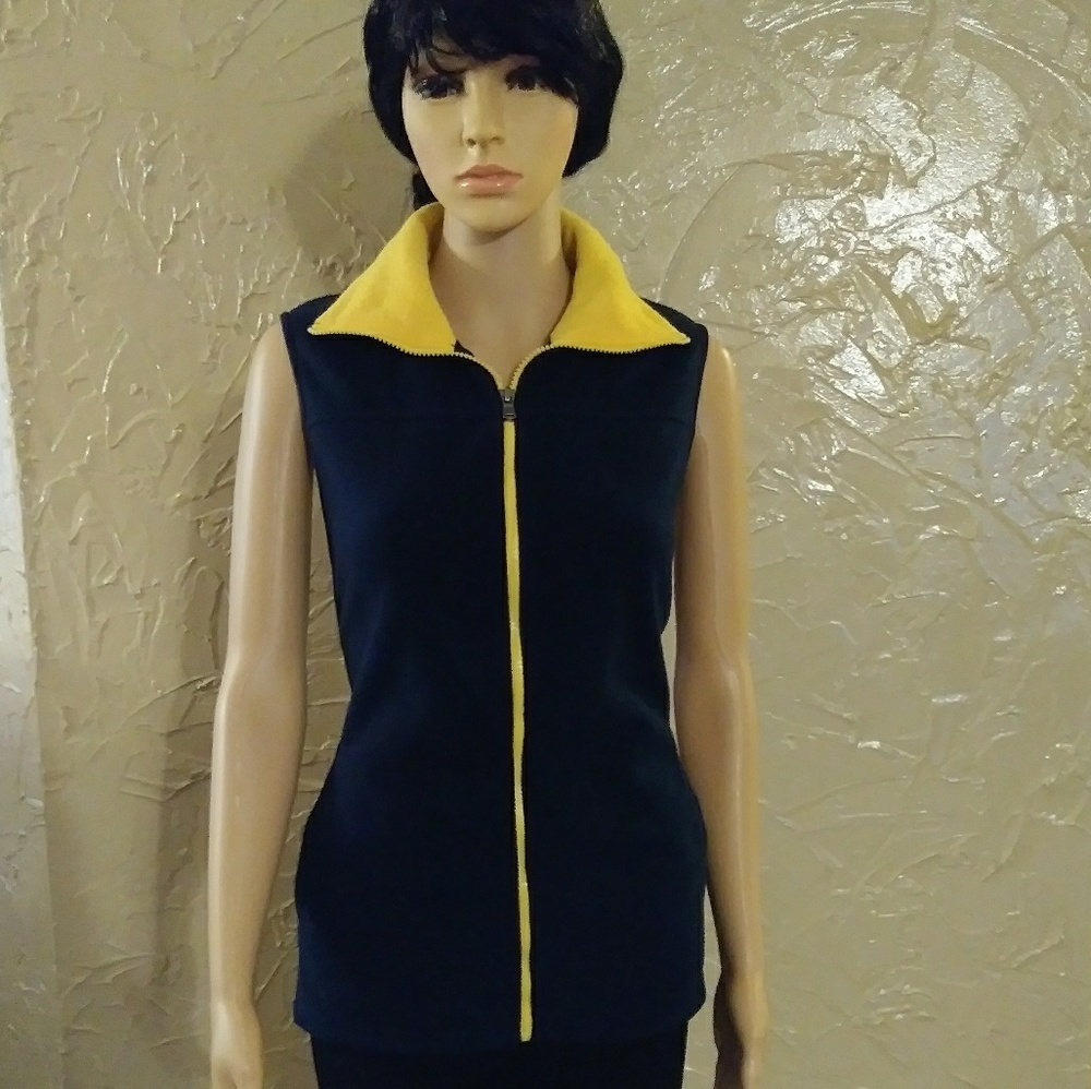 New Fleece vest