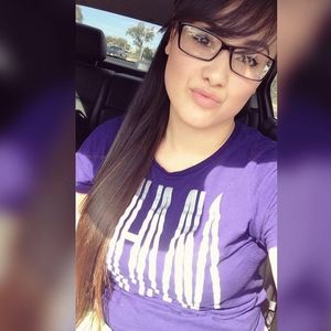 Meet your Posher, Megan alexandrea