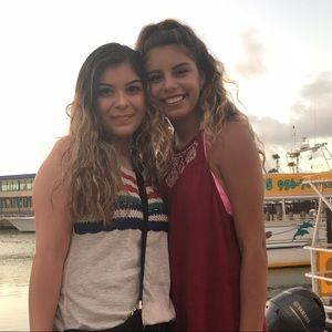 Meet your Posher, Elisha