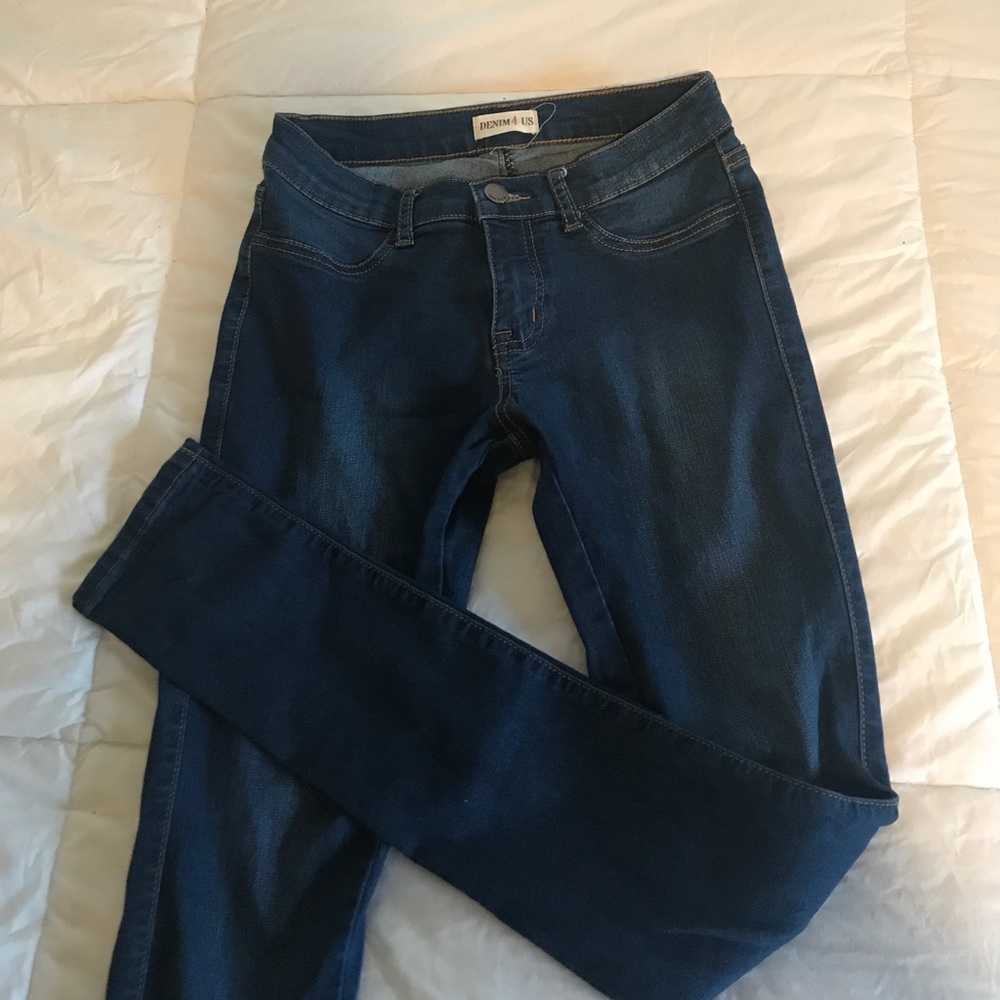 Midrise skinny jean
