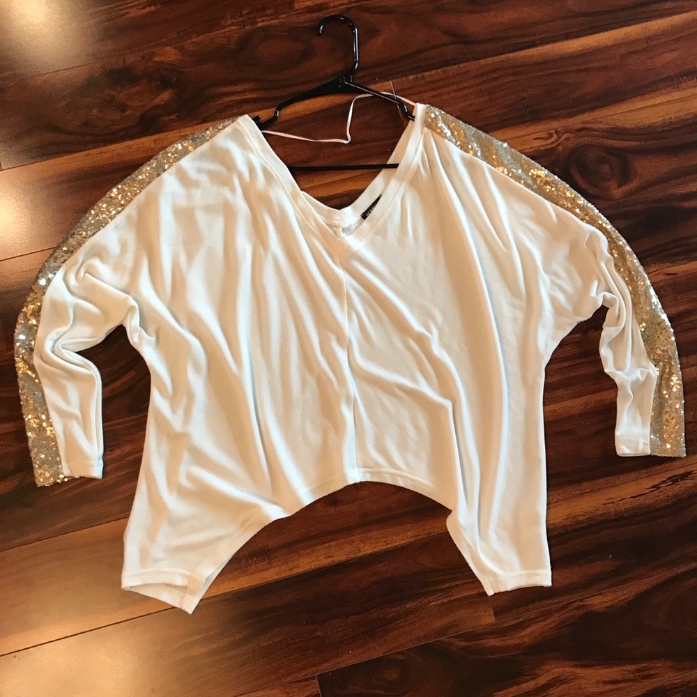 Flowy White Long Sleeve Shirt
