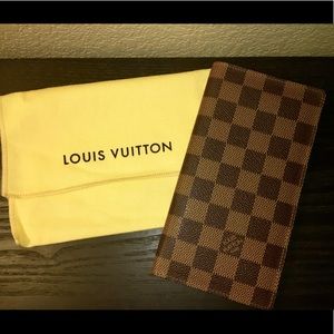 AUTHENTIC LOUIS VUITTON DAMIER CHECKBOOK WALLET