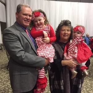 Meet your Posher, Kenneth lori