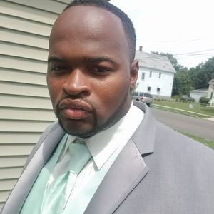 Meet your Posher, Derrick