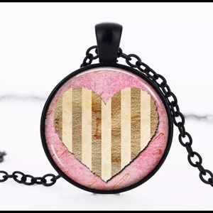 🖤💗PRETTY HEART NECKLACE 💗🖤
