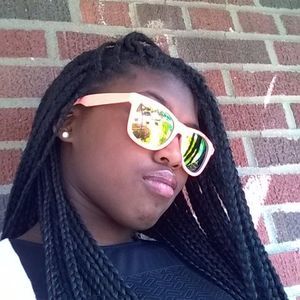 Meet your Posher, Krystal