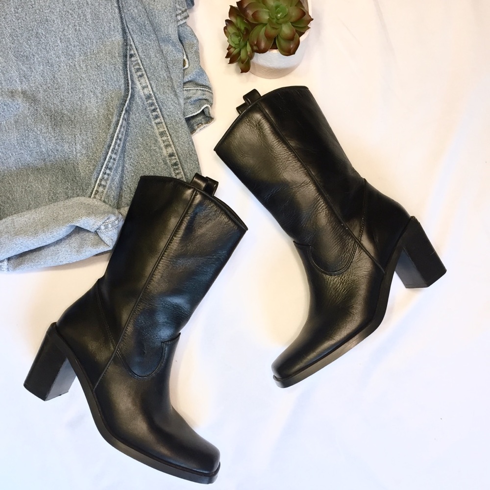Vintage 90’s Chunky heel leather boots