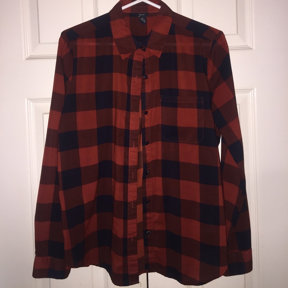 Forever 21 red and black checkered shirt