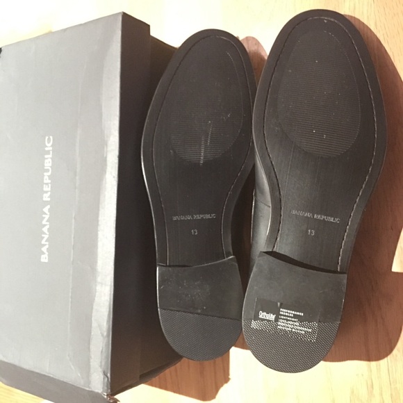 Banana republic Men’s dress shoe